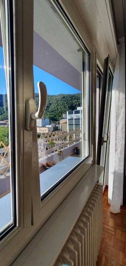 Charming Penthouse Near Como Lake Chiasso Bagian luar foto