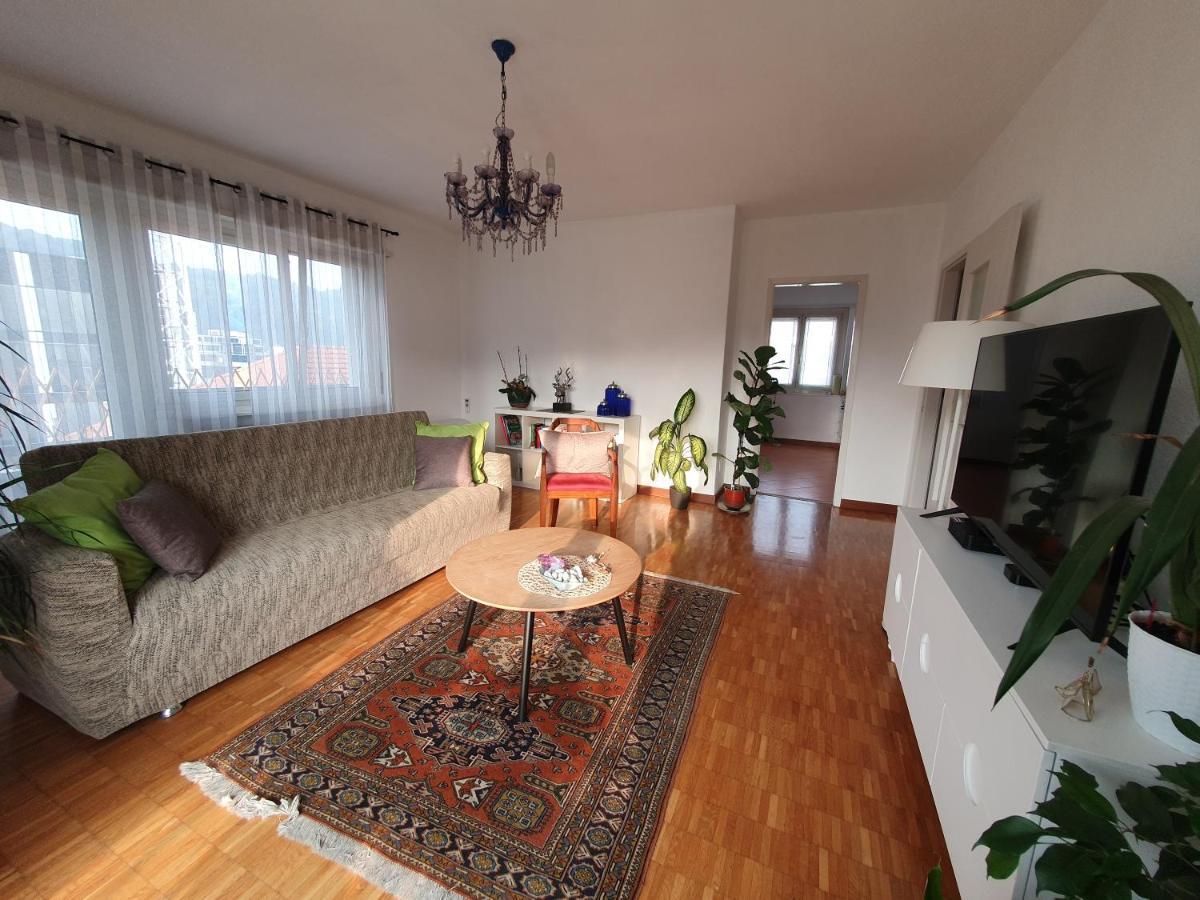 Charming Penthouse Near Como Lake Chiasso Bagian luar foto